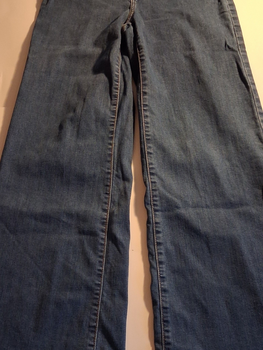 Womems Classic Lauren Conrad  Blue Denim Jeans